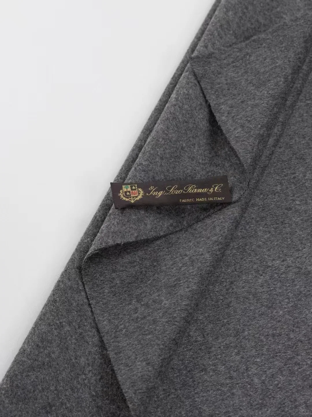 Dior 630g 深花灰色 100%纯羊绒