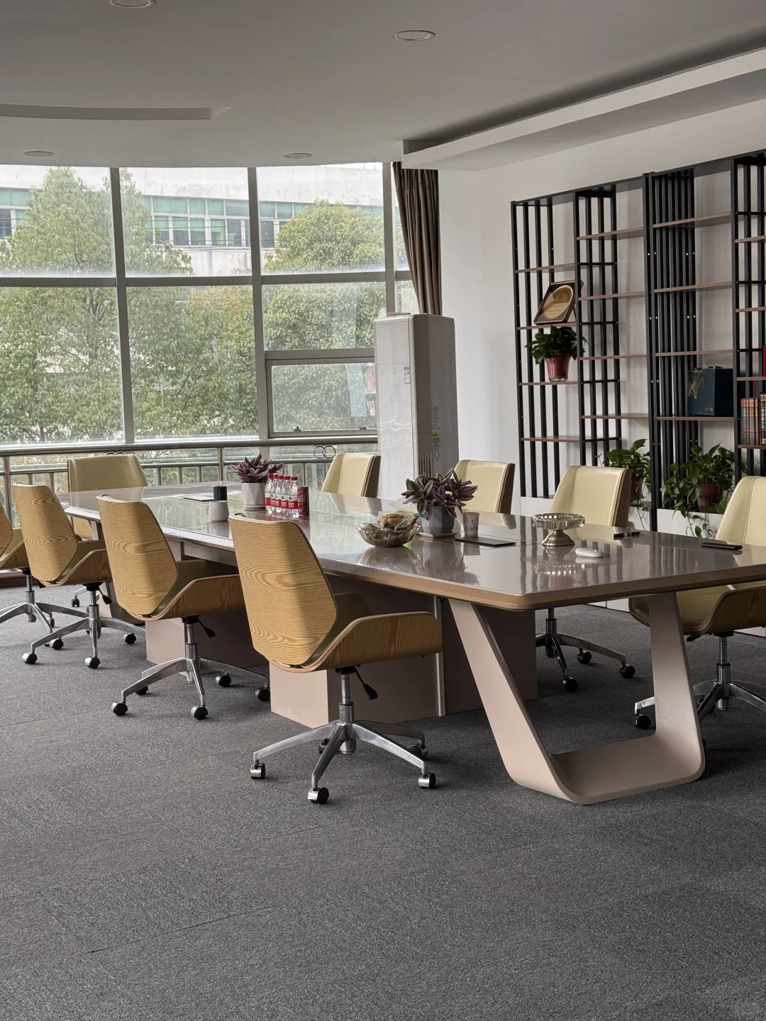 招聘阀门业务员