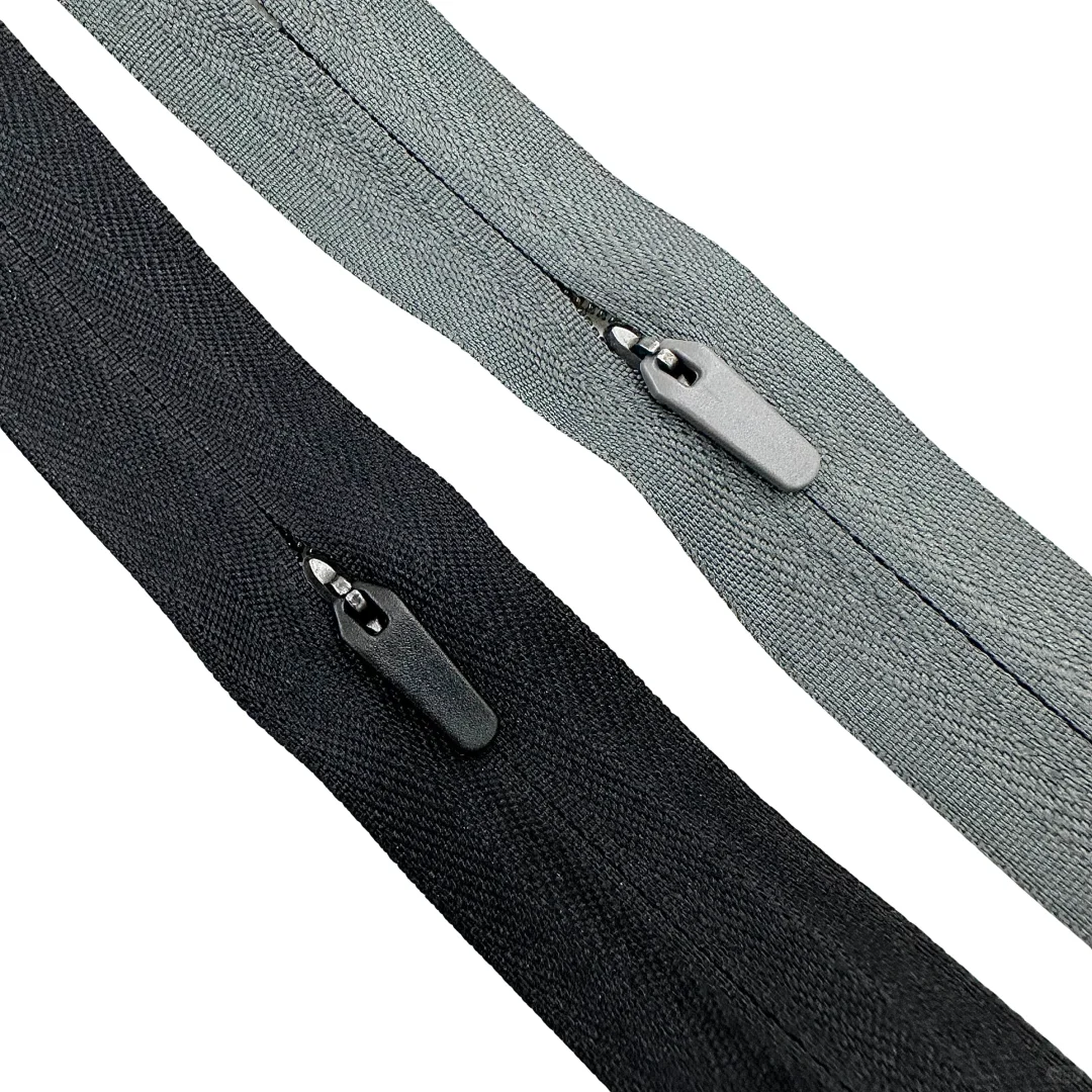 ✔️阿迪耐克都在用的-简易式隐形拉链