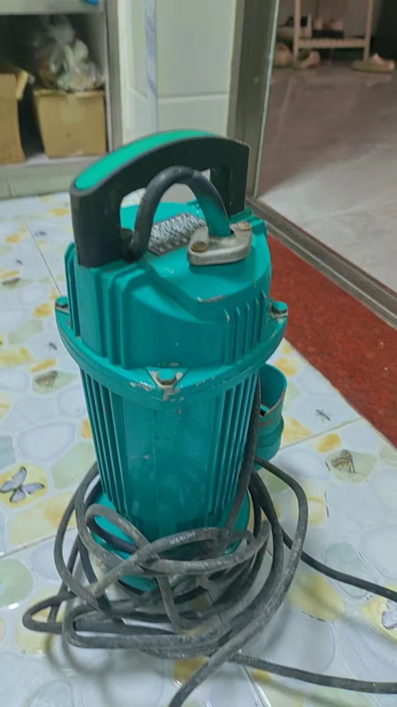 新的潜水泵阆中本地自取哦