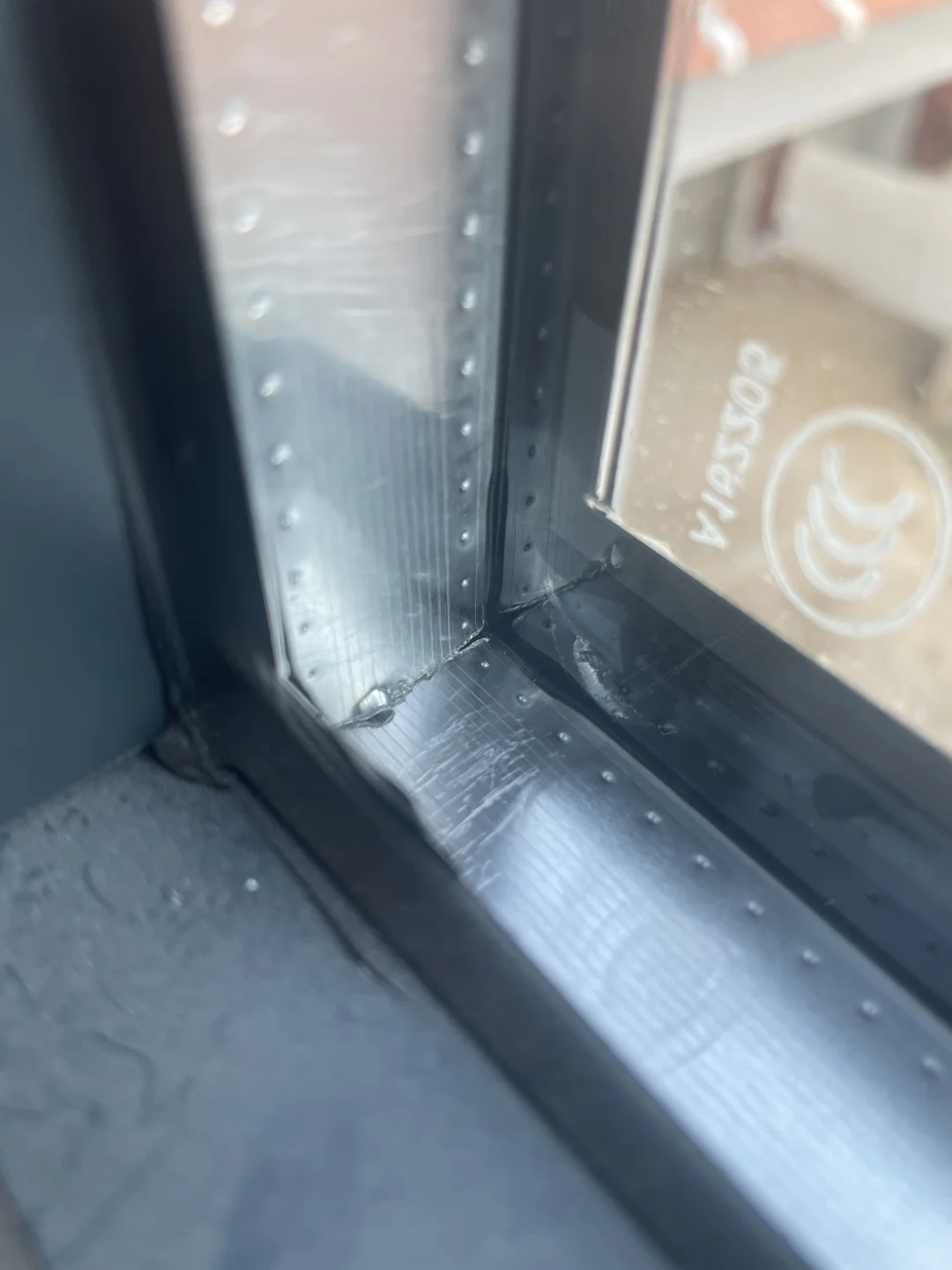 这就是三四百一平的系统窗