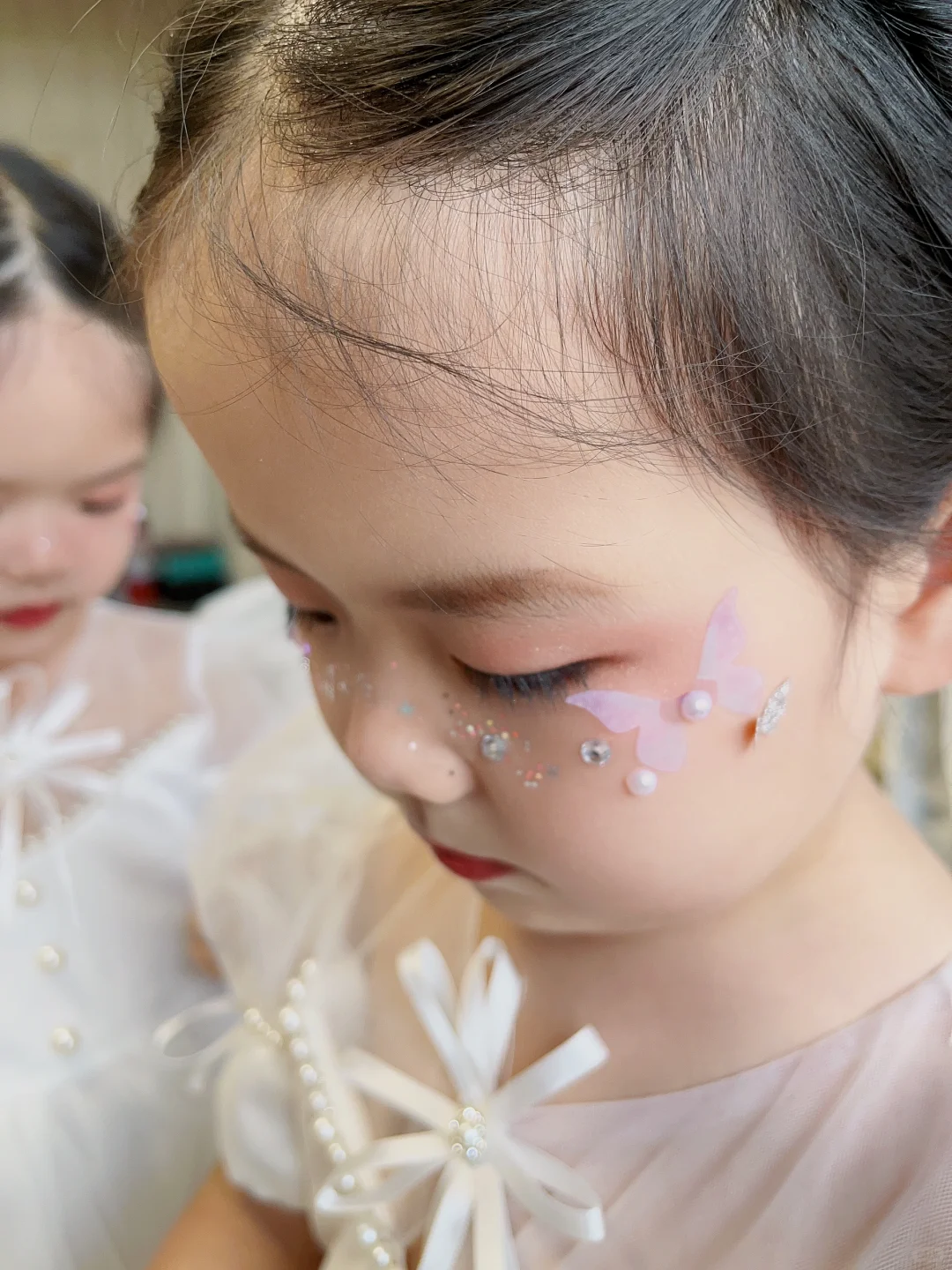 超有氛围的儿童舞台妆，班里麻麻都说好看！！