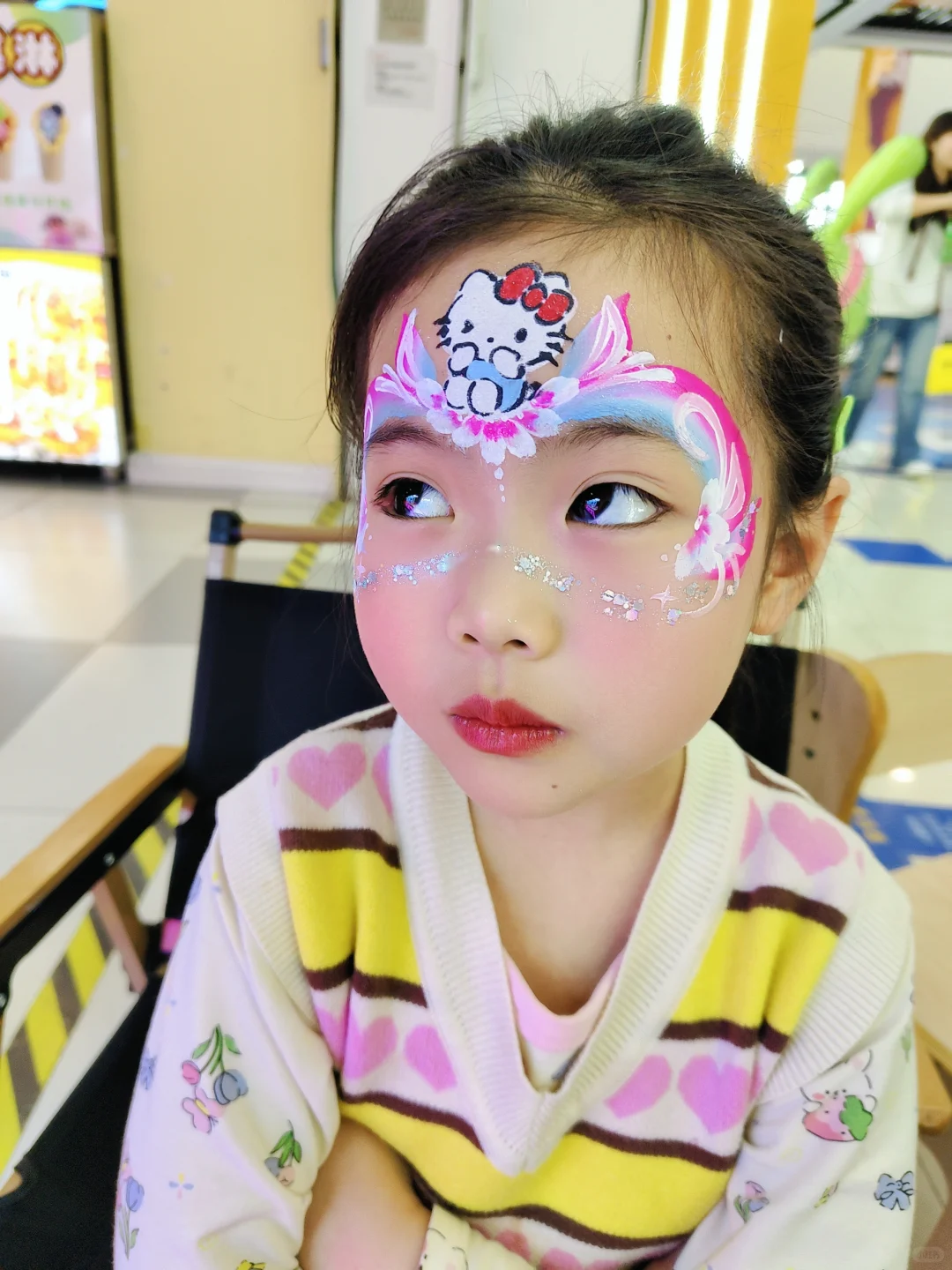 夏天彩绘流汗花妆，防水颜料用起来