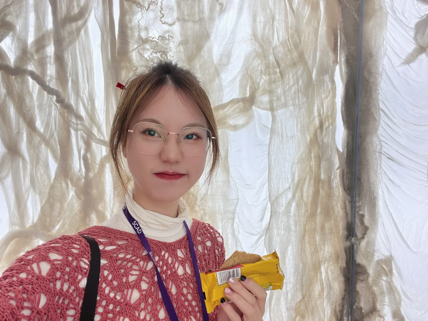 穿自己设计制作的丝网印和热转印T恤