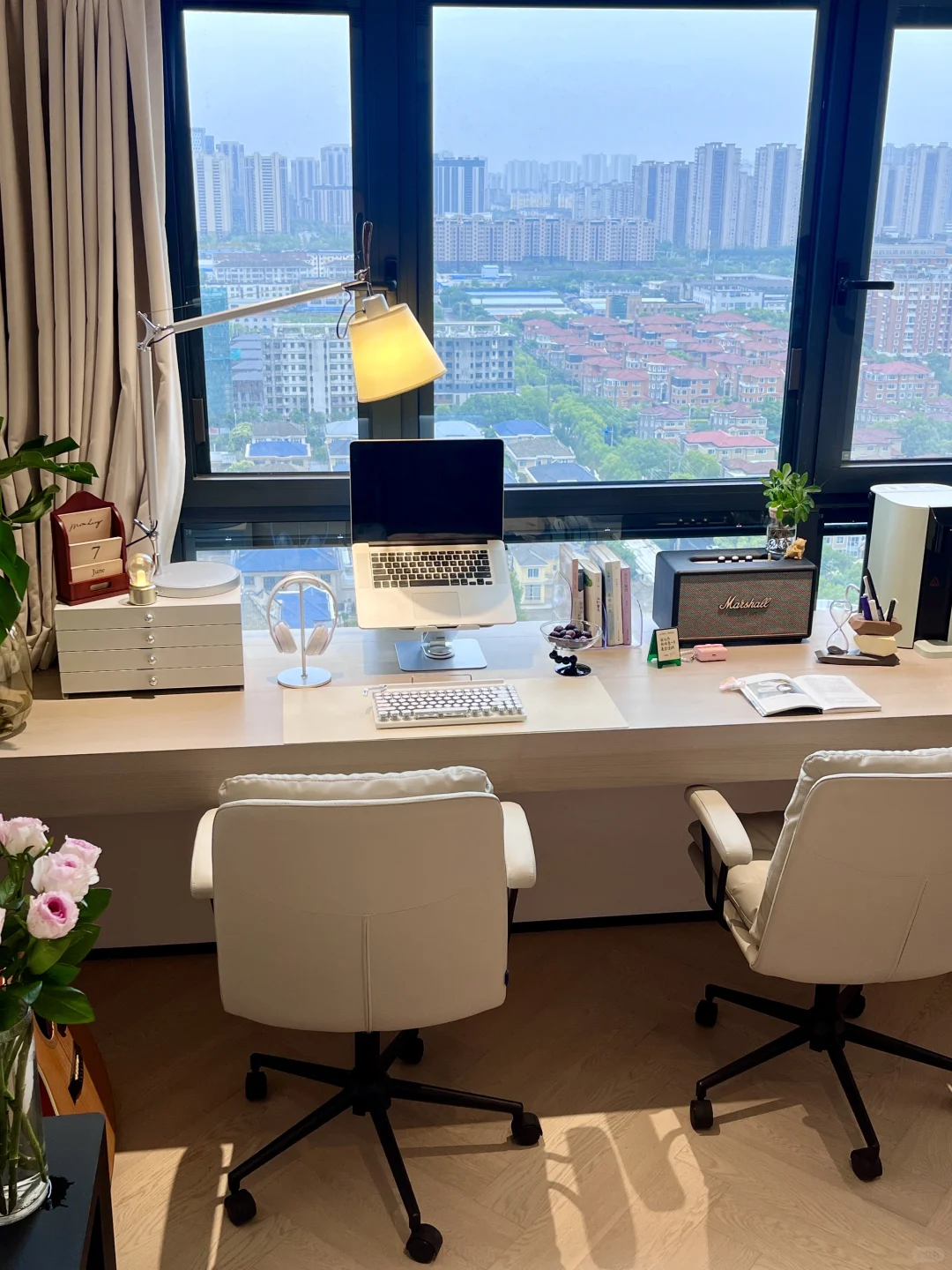 听说在这样的书桌上学习?‍♀️效率会翻倍❓