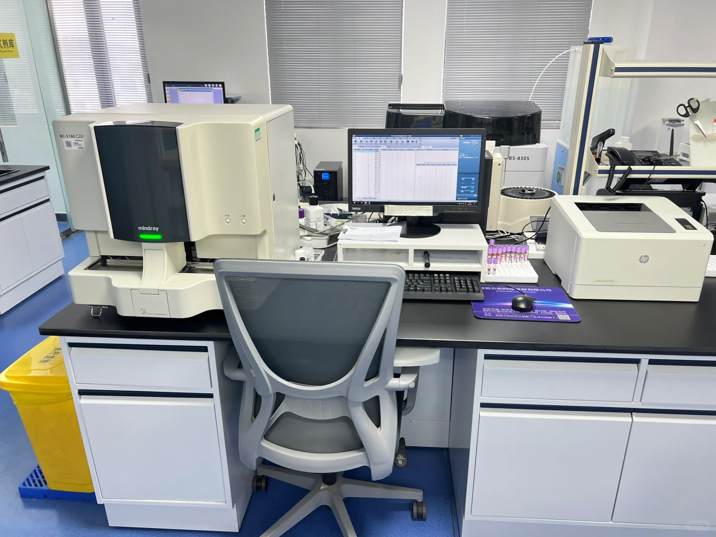 迈瑞五分类血常规分析仪内外部结构