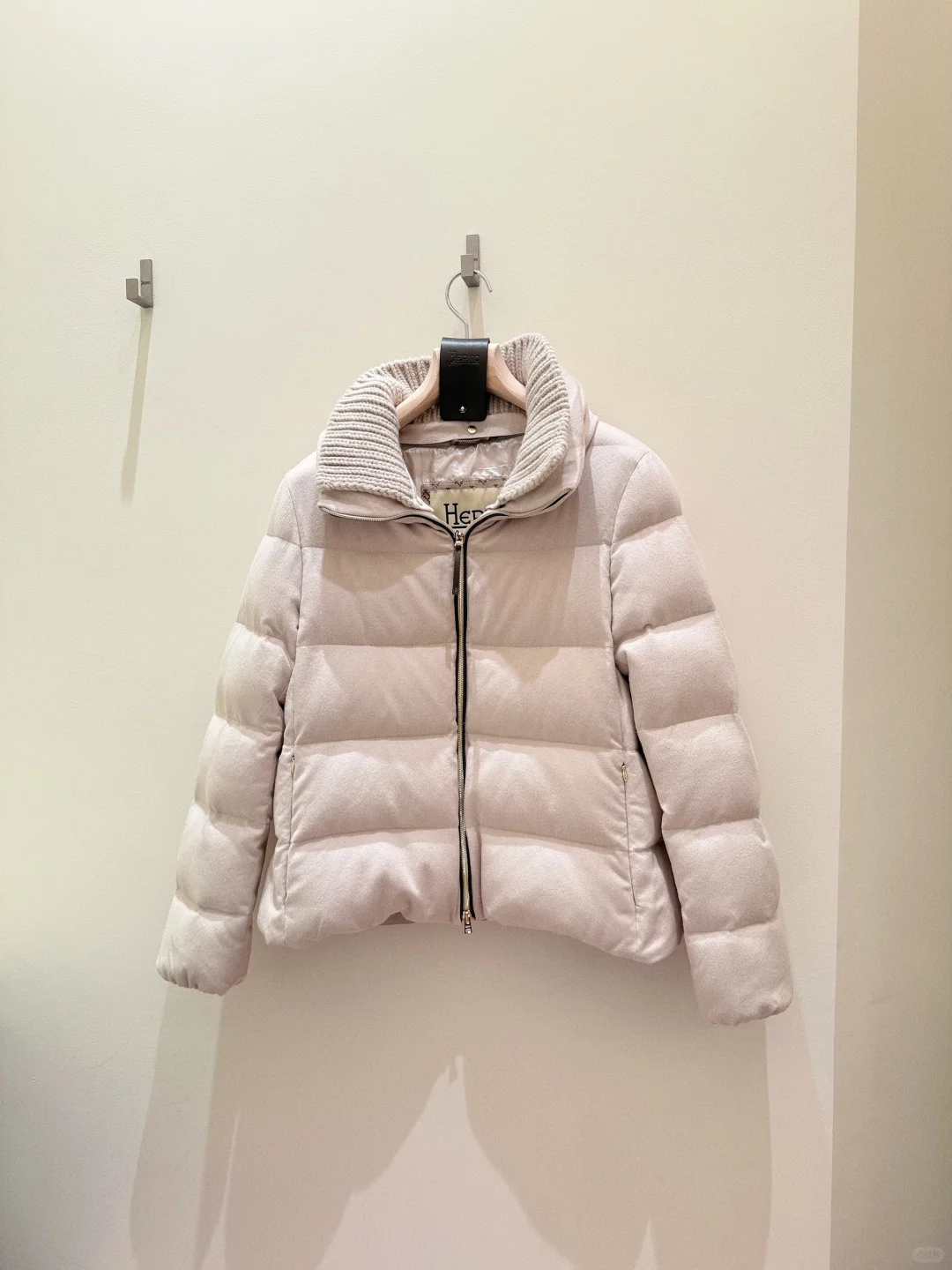 HERNO高端面料羊绒丝羽绒服