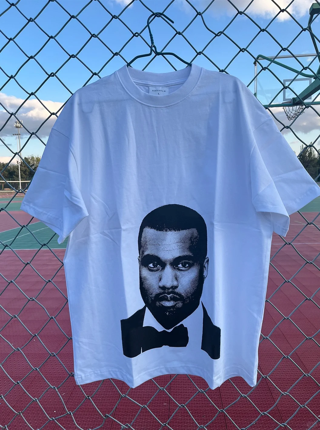 自制T恤，实物很帅