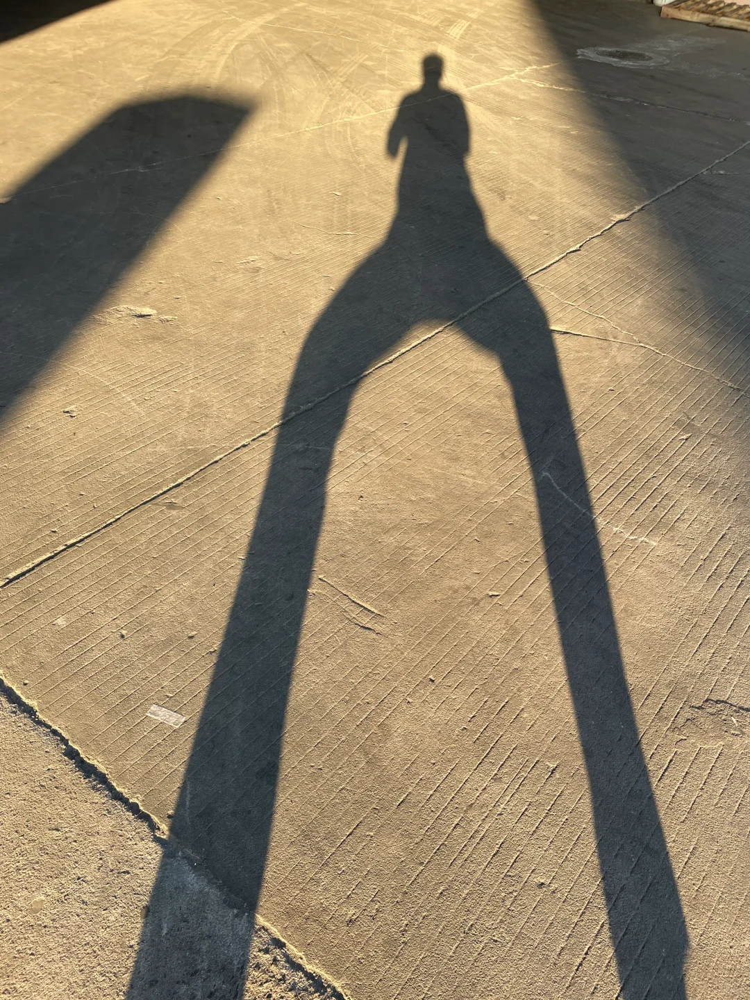 来玻璃厂工作了，有啥不懂尽管问?