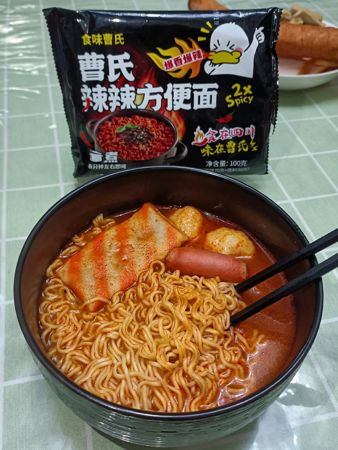 371 食味曹氏 曹氏辣辣方便面