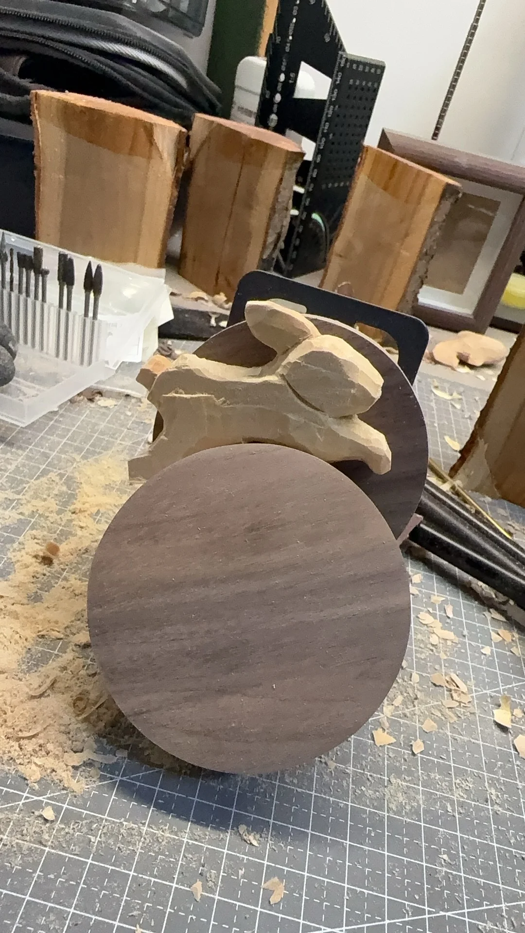 临摹大神的一个小摆件