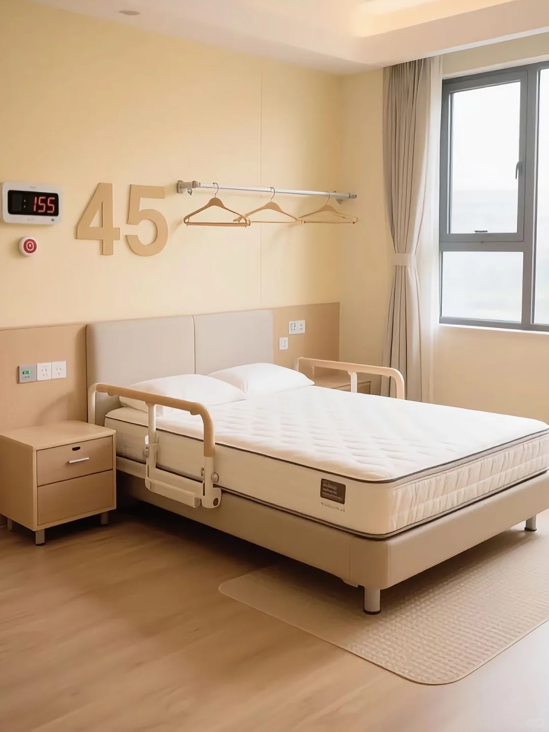 爷爷偏瘫居家康复,适老化改造