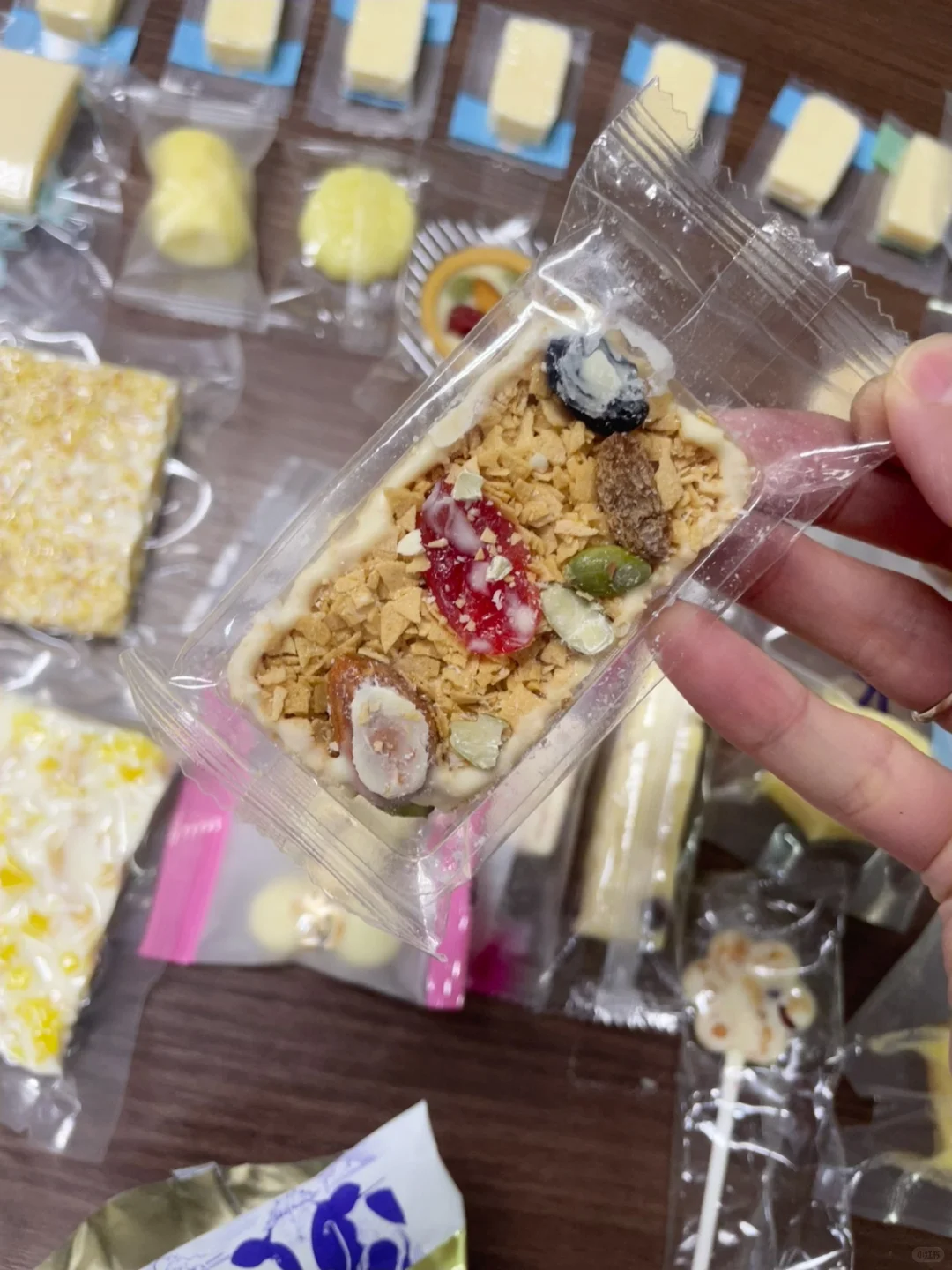 19.8五六十种内蒙奶制品可自选，都放不下了