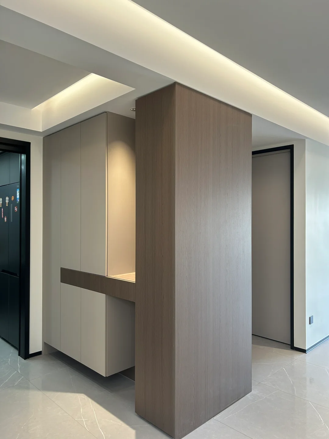 硬装结束，软装未进场前的样子！