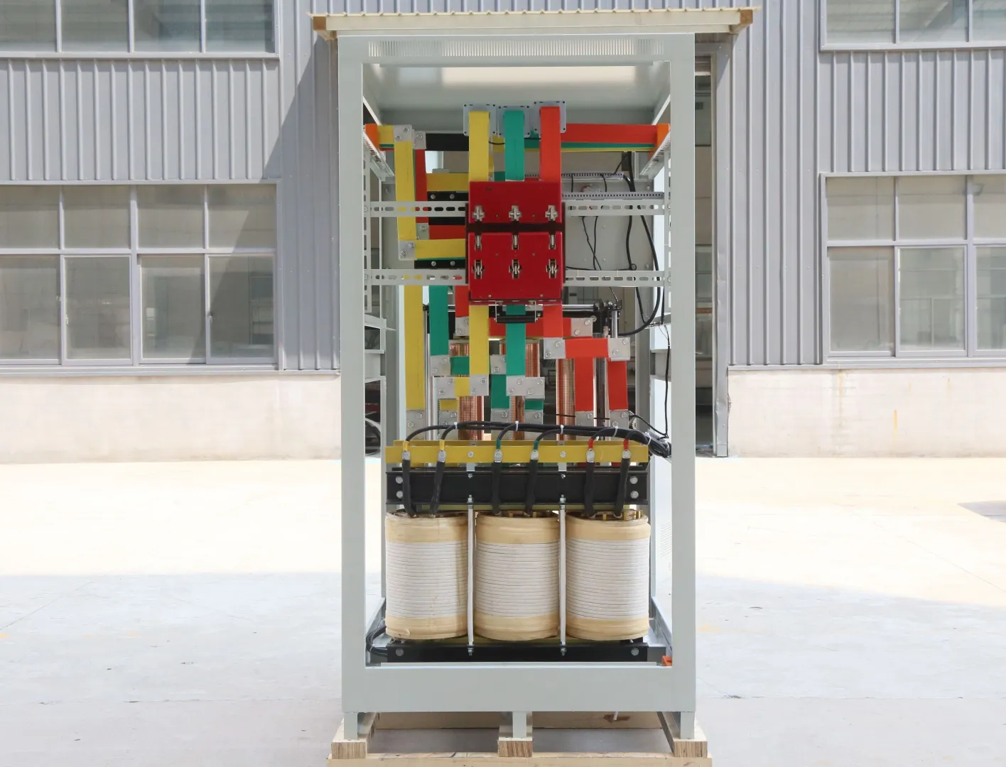 380v 工业三相稳压器大功率选型指南