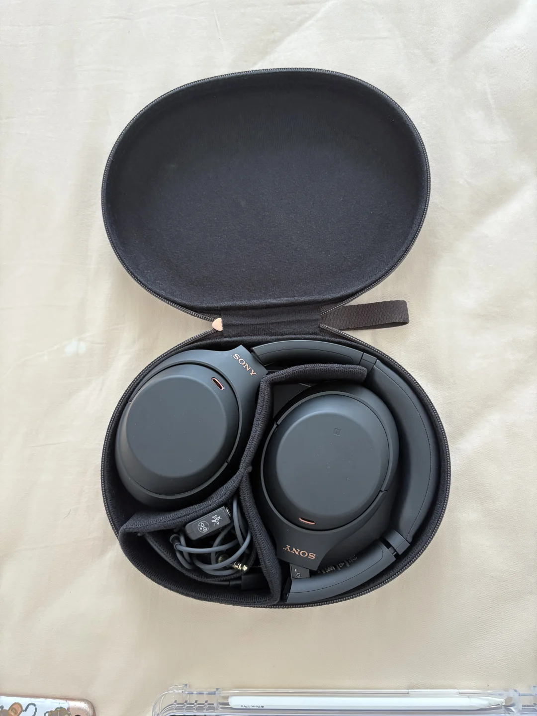 人终将被少年不可得之物困其一生