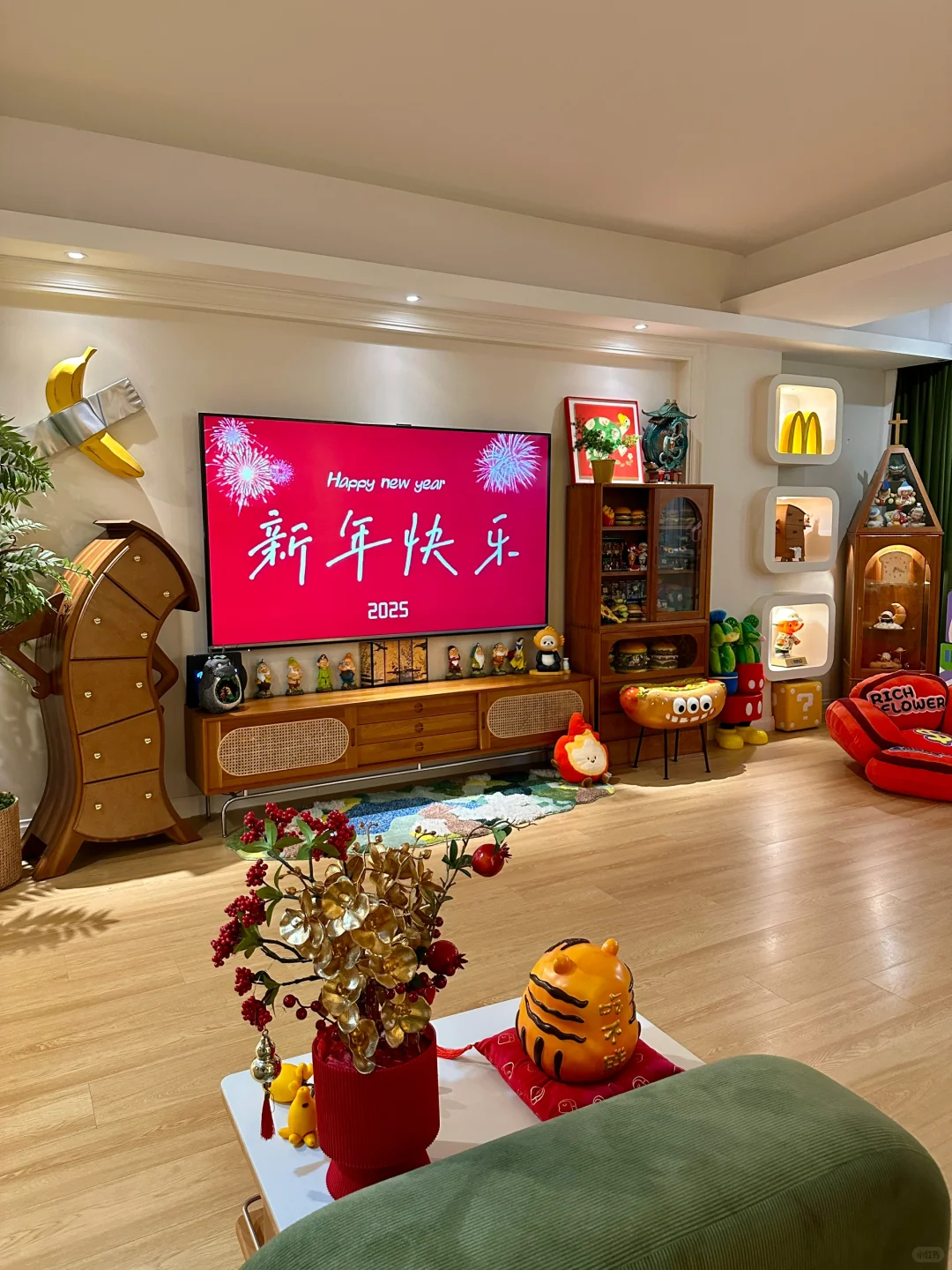 我爸问：把家布置成这样要拍春晚吗?