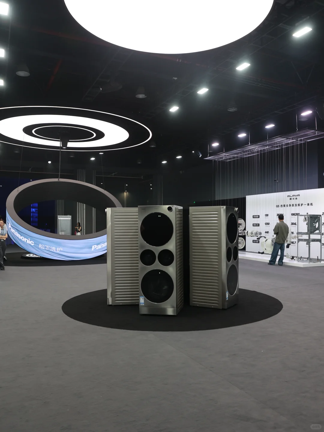 四筒胡牌！松下把洗衣房塞进 1 台机器里