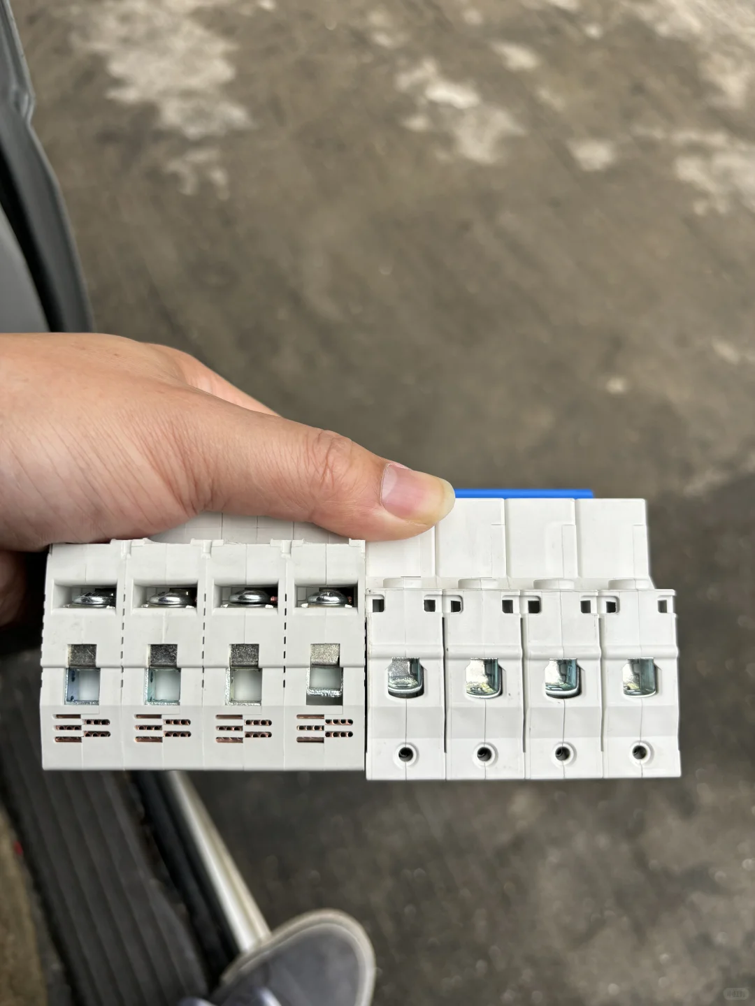 微型断路器对比