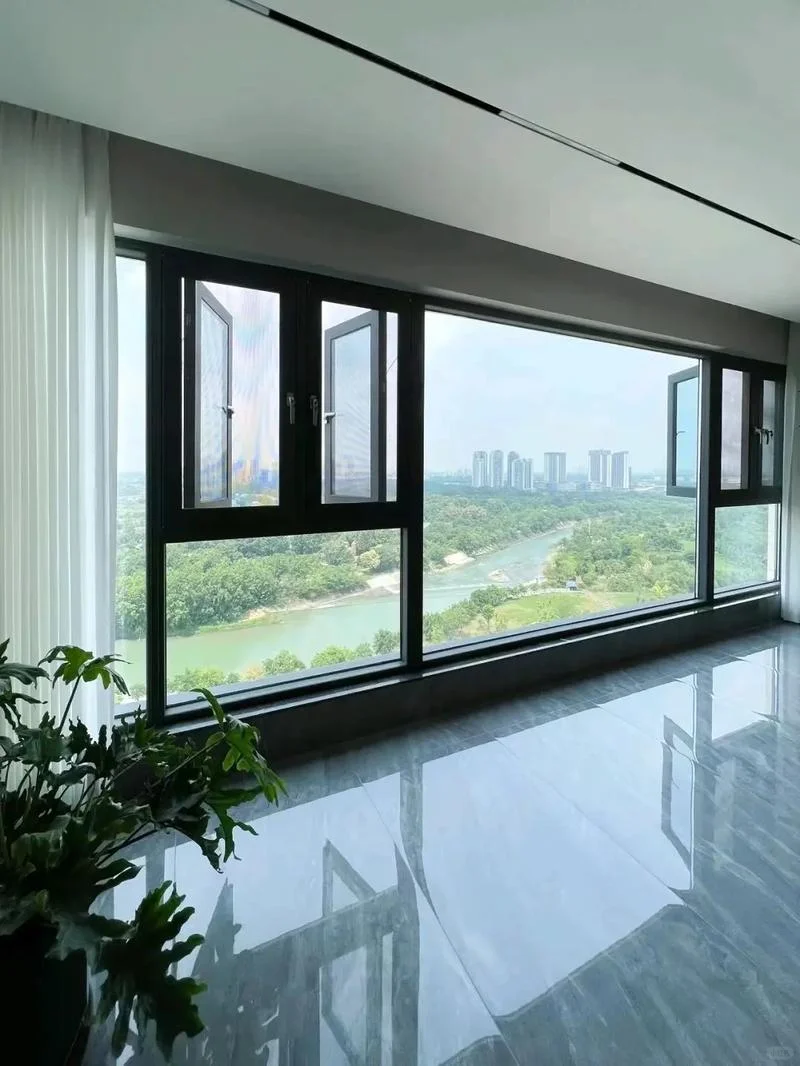 ✨ 断桥铝窗避坑指南：厚度别瞎选！ ✨