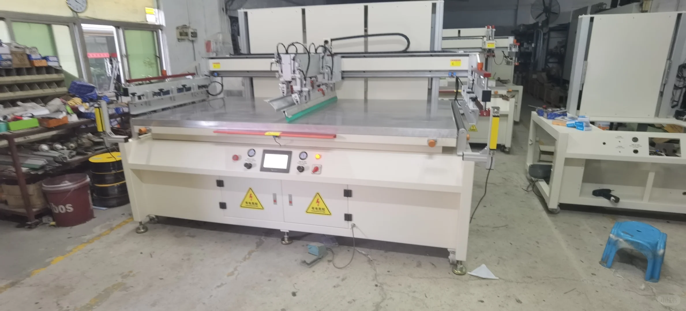 大幅面平面丝网印刷机 ?