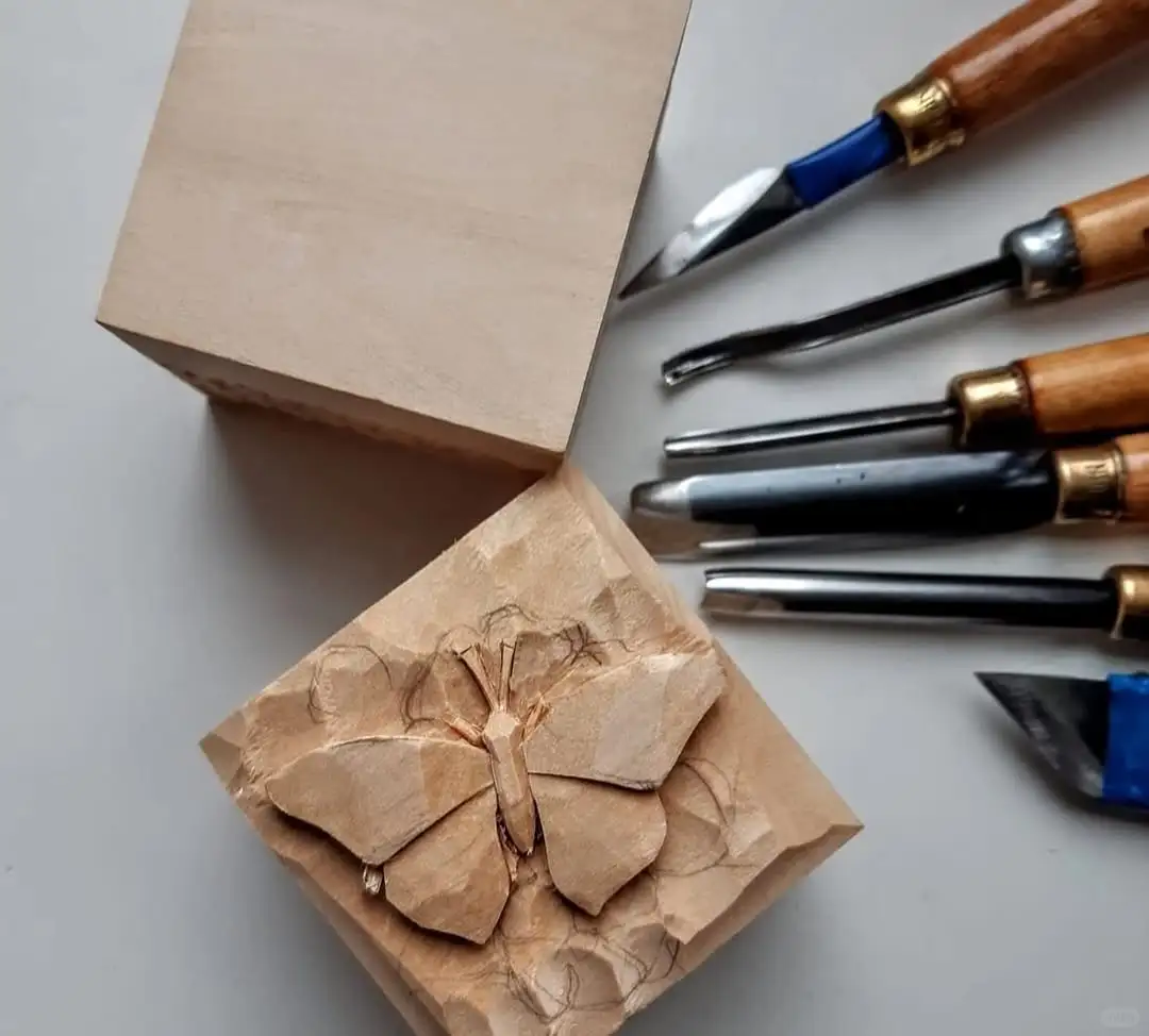 分享一组木雕浮雕作品（俄罗斯艺术家作品）