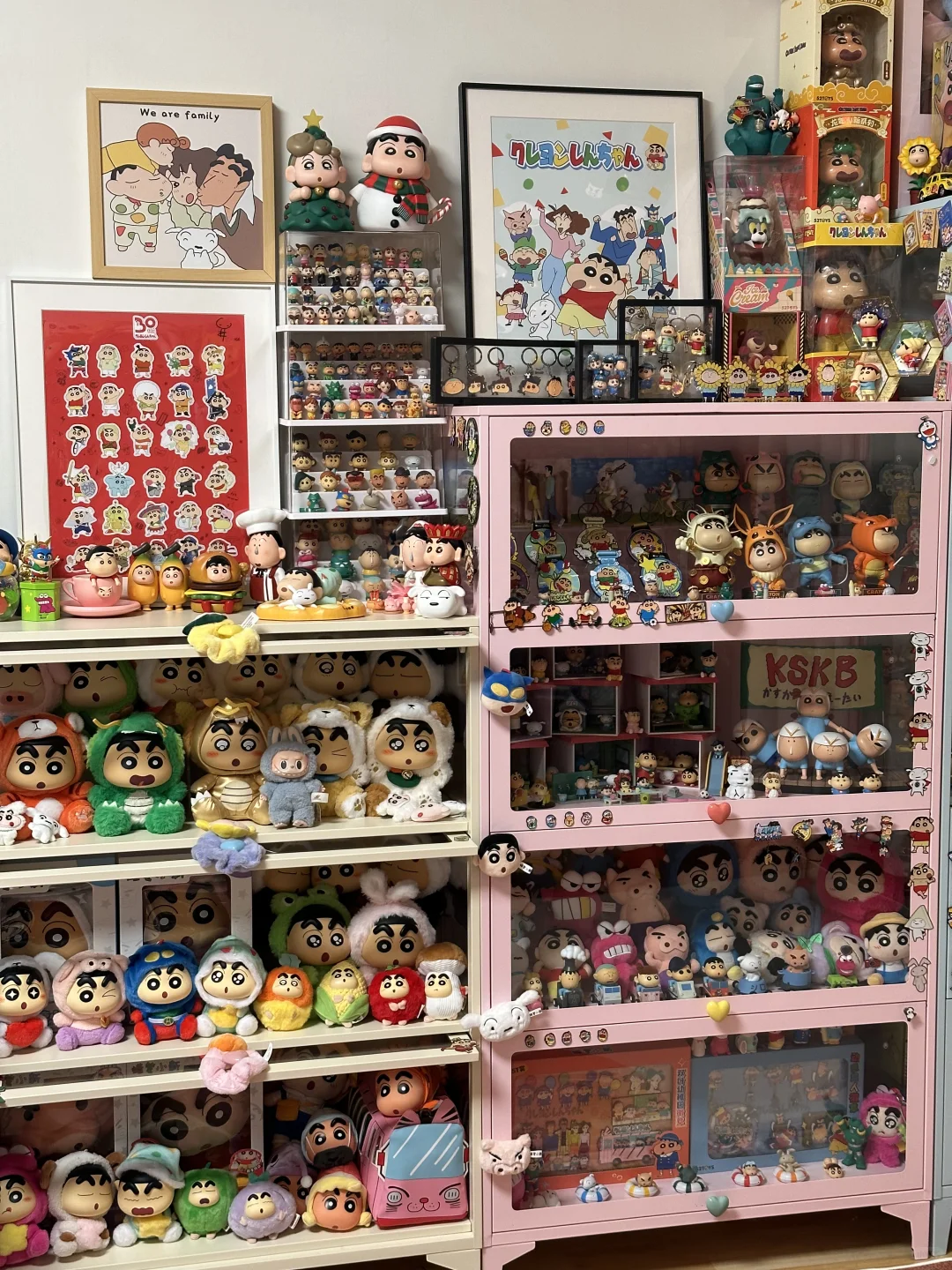 满满当当的蜡笔小新之家❤️简直太治愈了！?