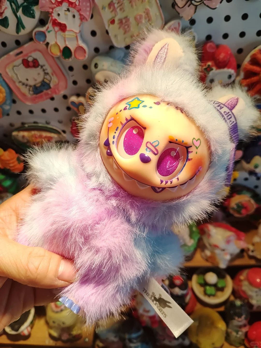 labubu二次面部彩绘