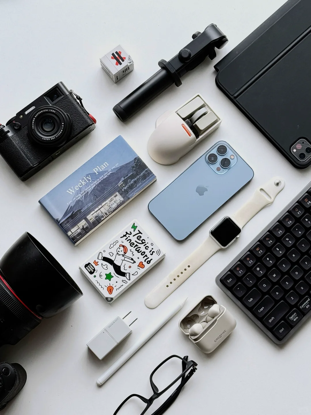 书桌日常｜氛围感数码桌搭布置好喜欢！