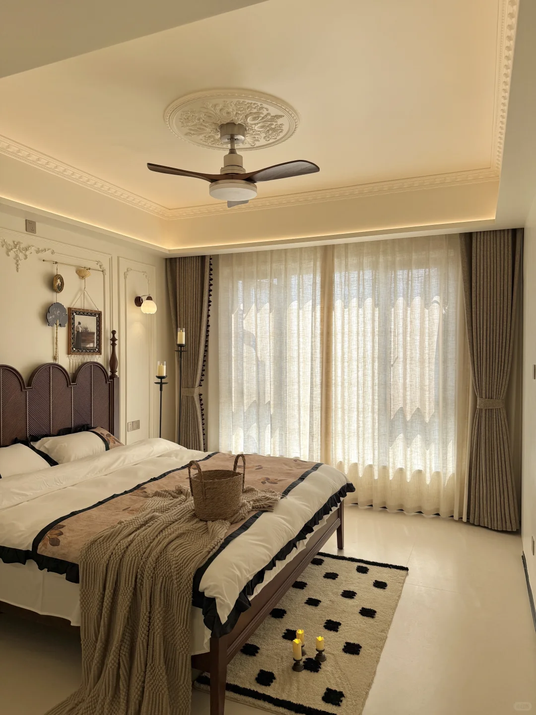 中古风卧室布置，谁懂，这个氛围感绝了?……