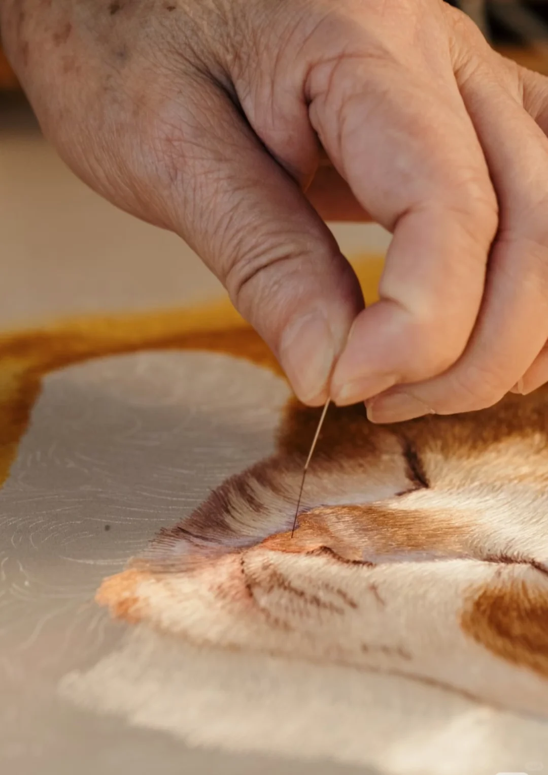 揭秘！满绣匠人魔法工具箱与神级针法