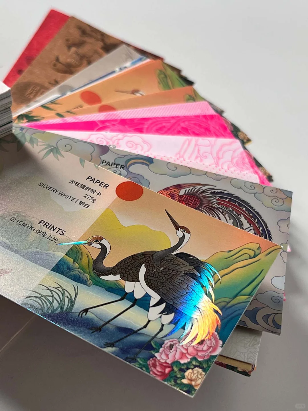 《纸张印刷工艺速查》——创作得力助手