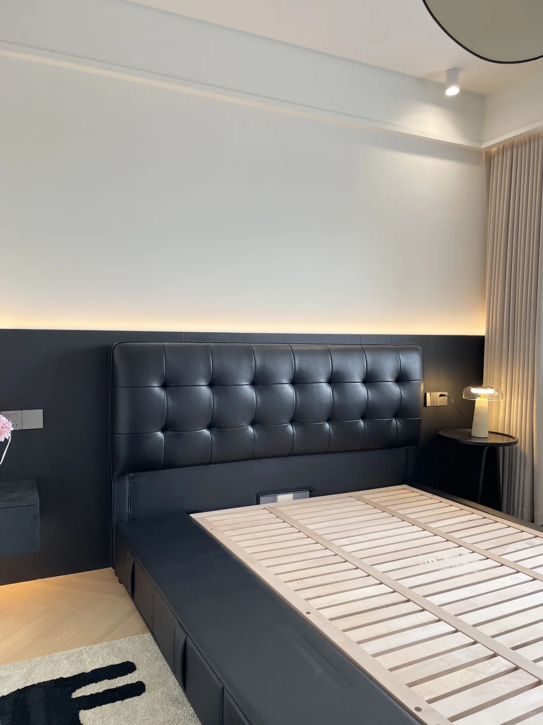 小户型卧室救星!这张华夫格床我能吹一年