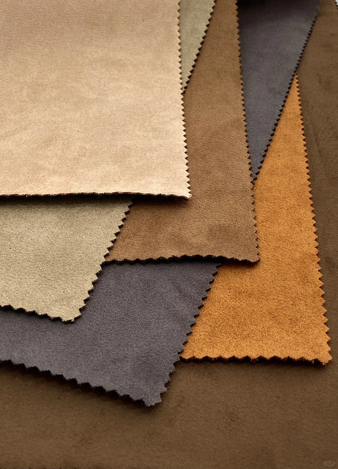 麂皮复合面料：高级奢感，一键解锁秋冬质感！