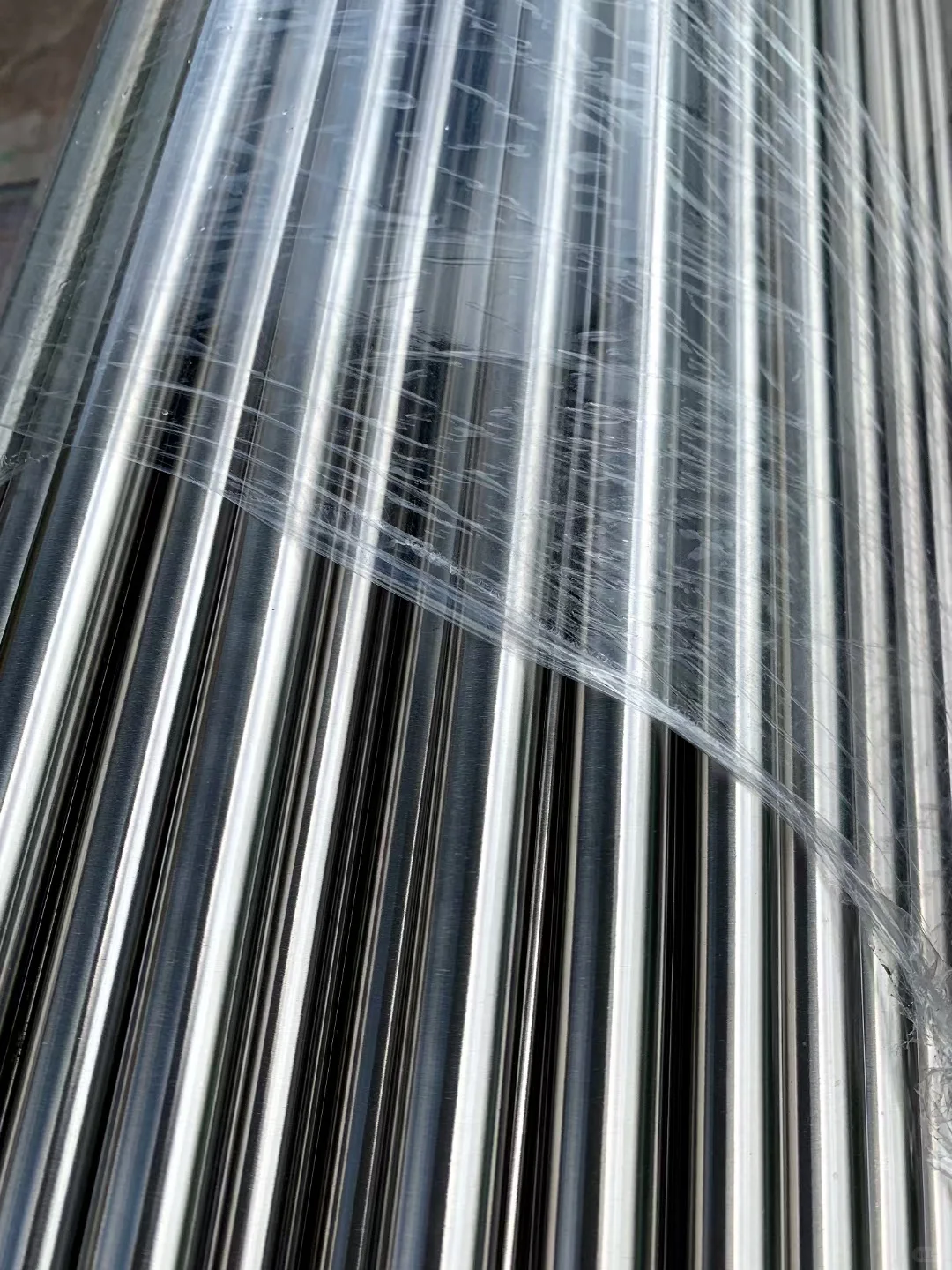 00后接手不锈钢工厂