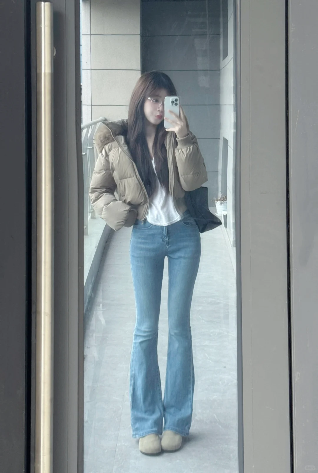 谁懂啊！！！原来在冬天胯宽最适合上短下微喇