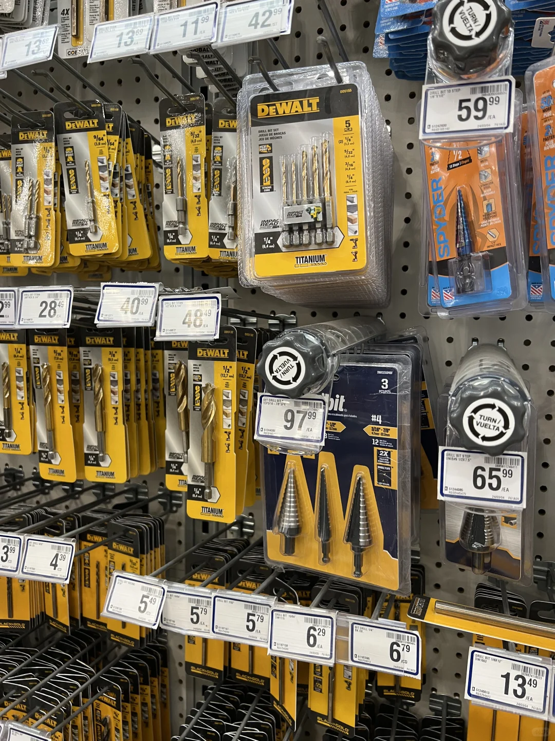 这哪是五金店，明明就是奢侈品店吧?