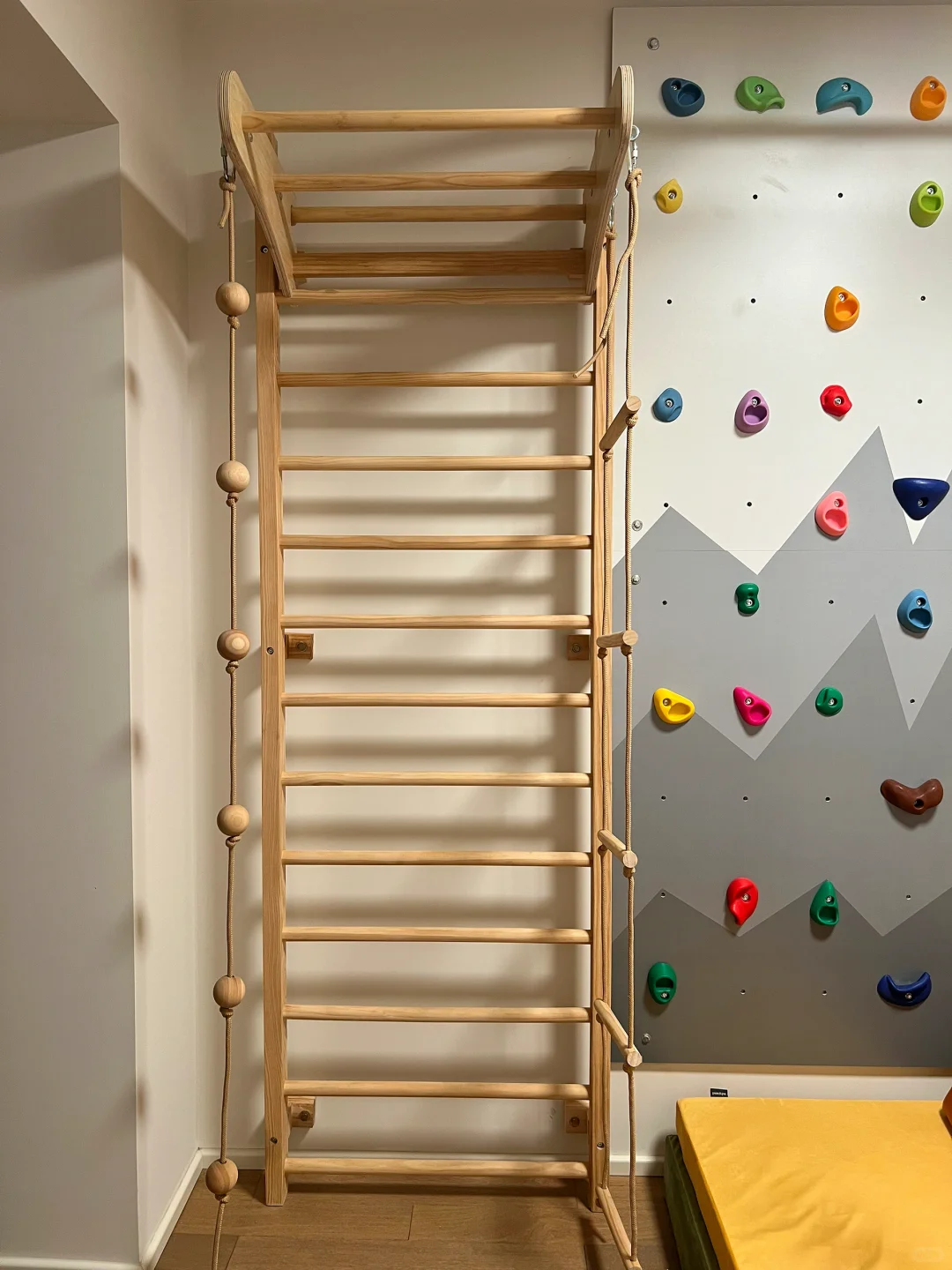 说说我家攀岩墙（运动房）