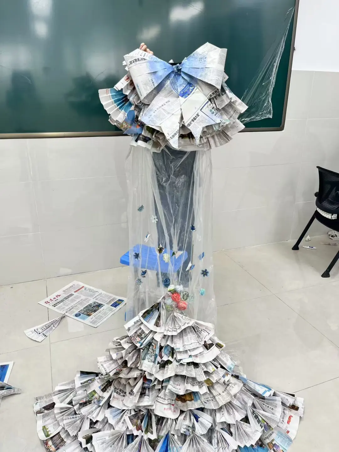 真的好美！报纸也能这样做？！