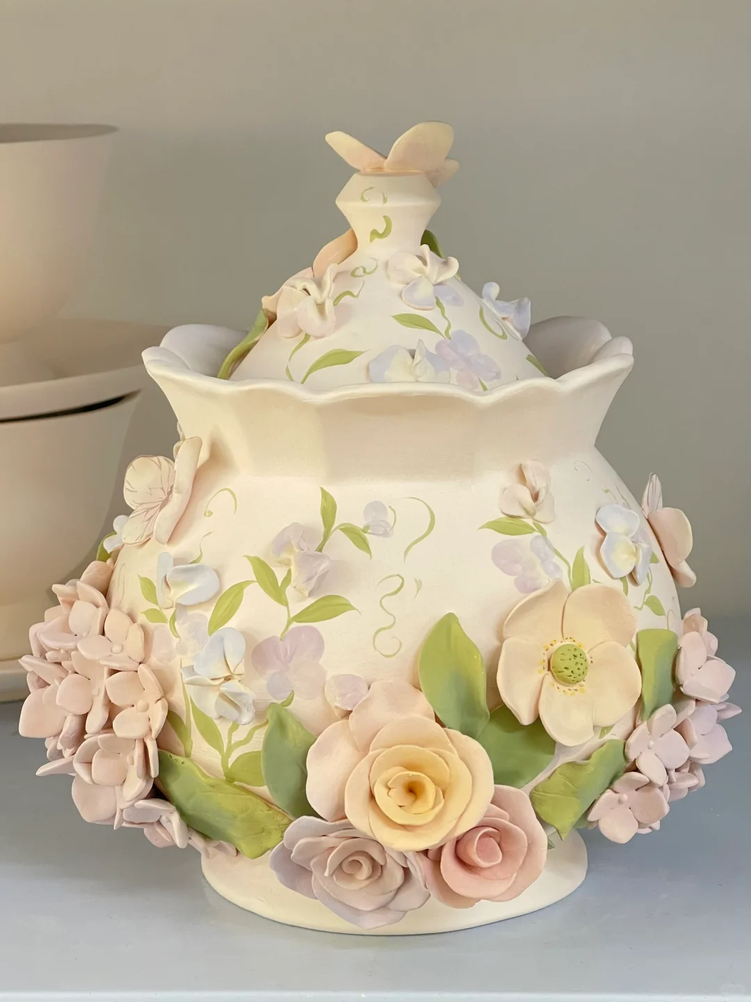 这是一只超多花花的罐子！！！???