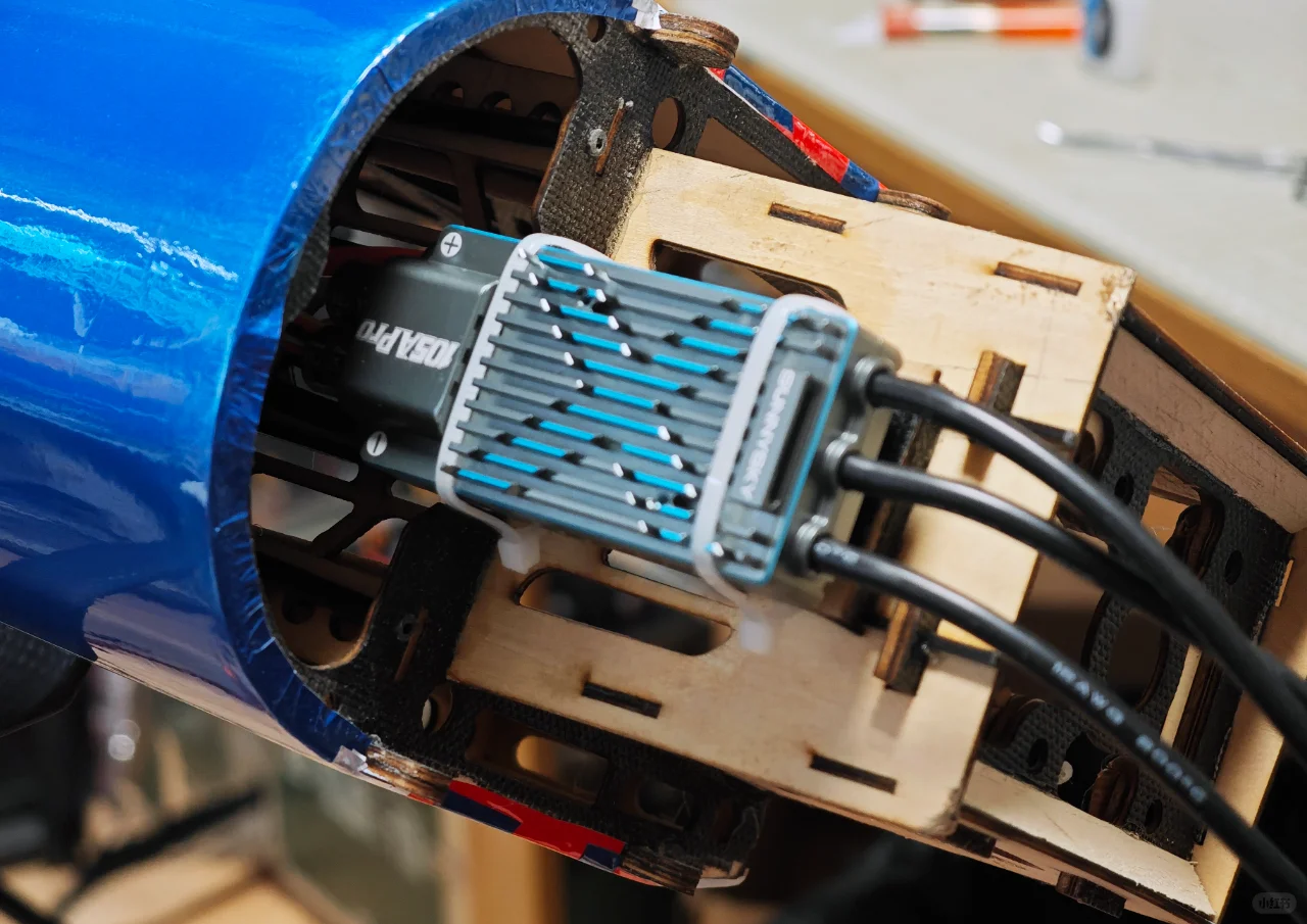 朗宇Sunnysky X系列高端动力系统开箱测评