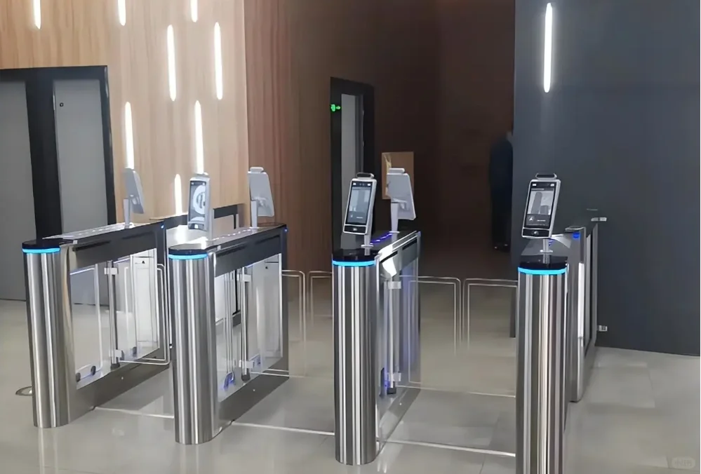 人脸识别门禁闸机安装方法、注意事项!