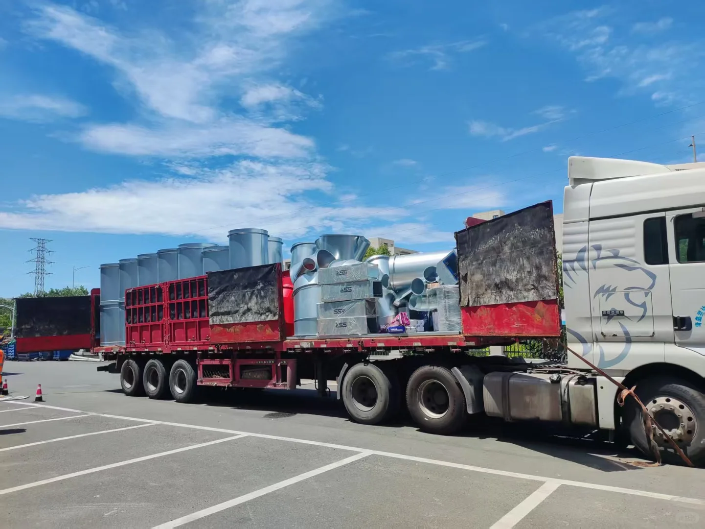 当00后进厂做起了环保设备：