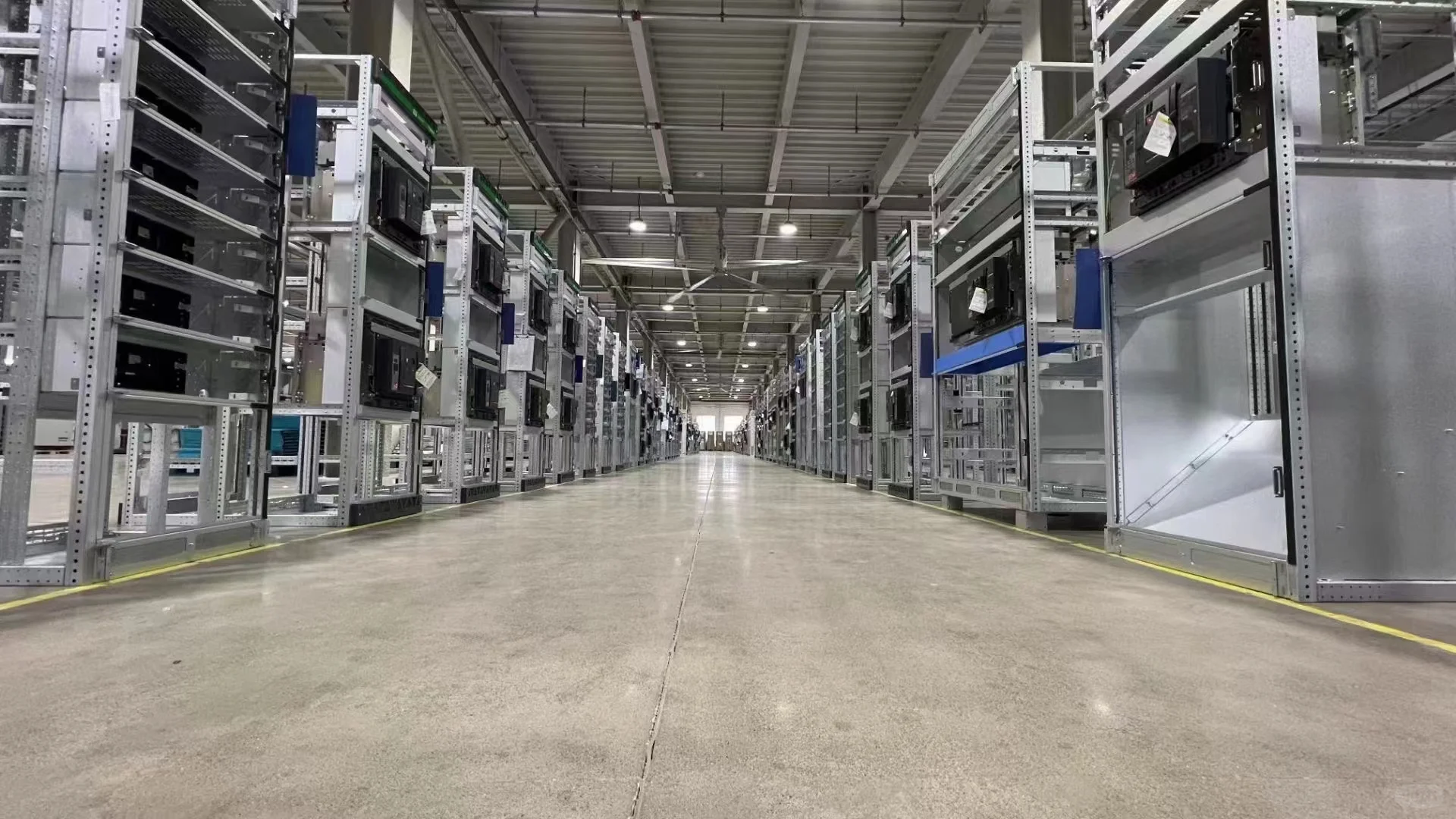 电力设备供应商