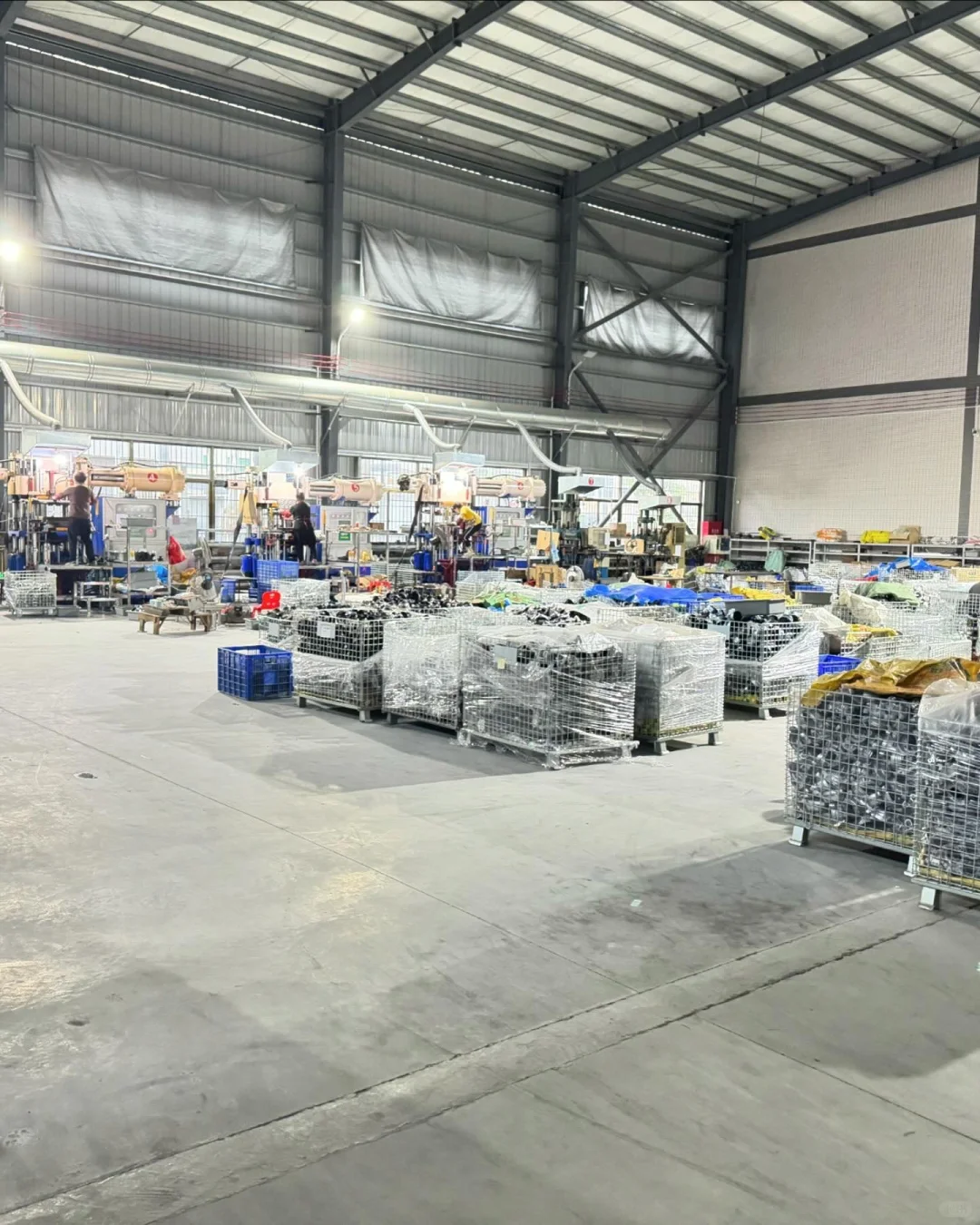 奔驰宝马机脚胶发动机支架工厂供应商