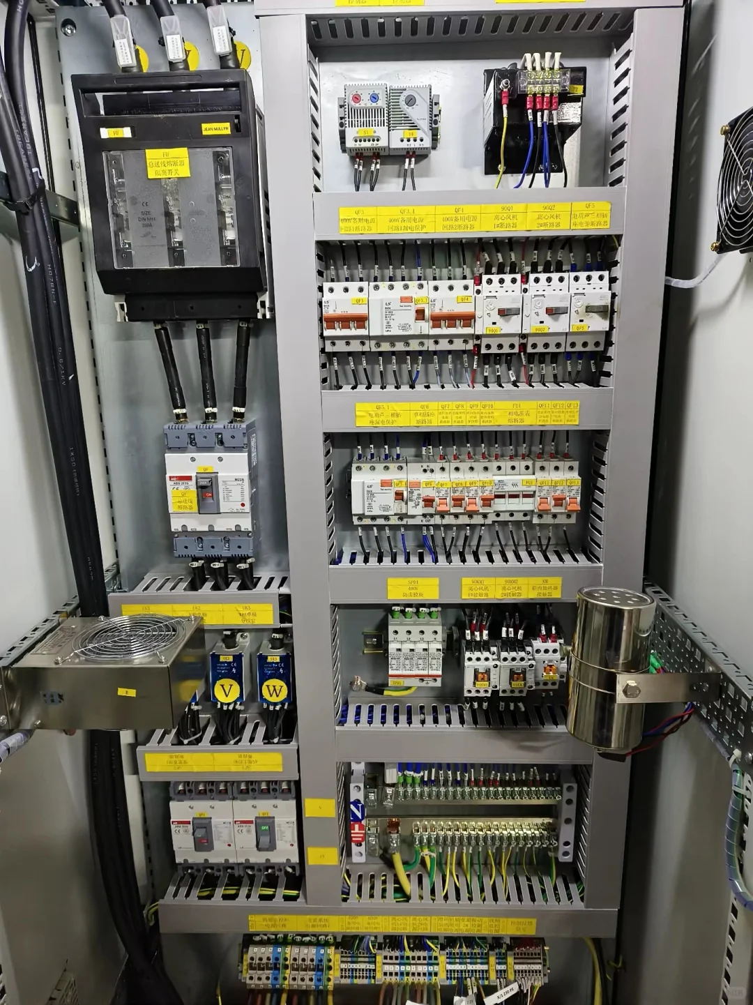 锂电池设备的售后服务