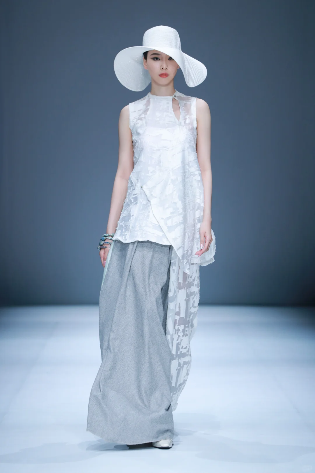 2025CGFW常州纺织服装职业技术学院毕业秀