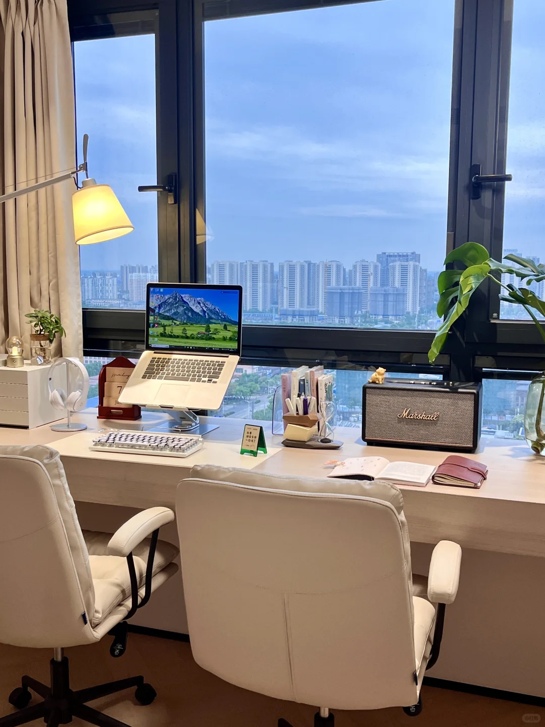 听说在这样的书桌上学习?‍♀️效率会翻倍❓