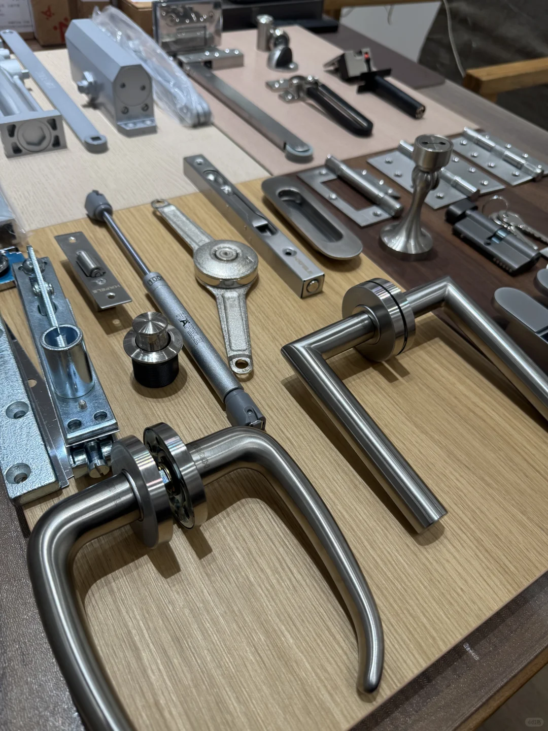 欧盟标下的海福乐五金的实际区别