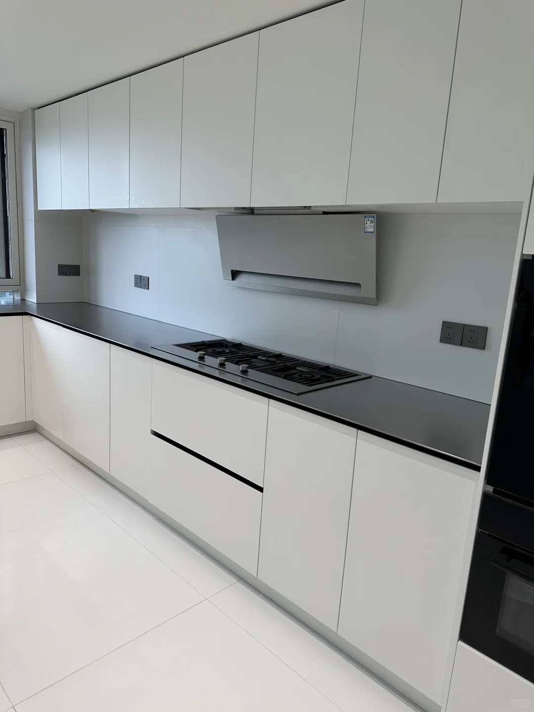 听劝！不锈钢台面一定要选乱纹质感的…